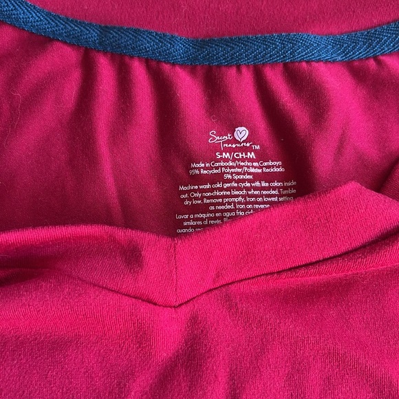 Like new super soft women’s S/M “It’s Very Expensive Being Me” nightgown tee! - Picture 7 of 7